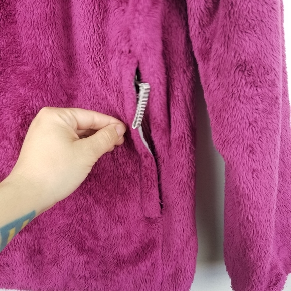 The North Face Gray Red Denali Jacket - Picture 5 of 8